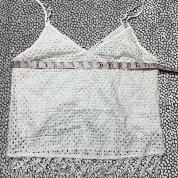 Skies Are Blue White Crochet Top With Fringe Small - Picture 4 of 8